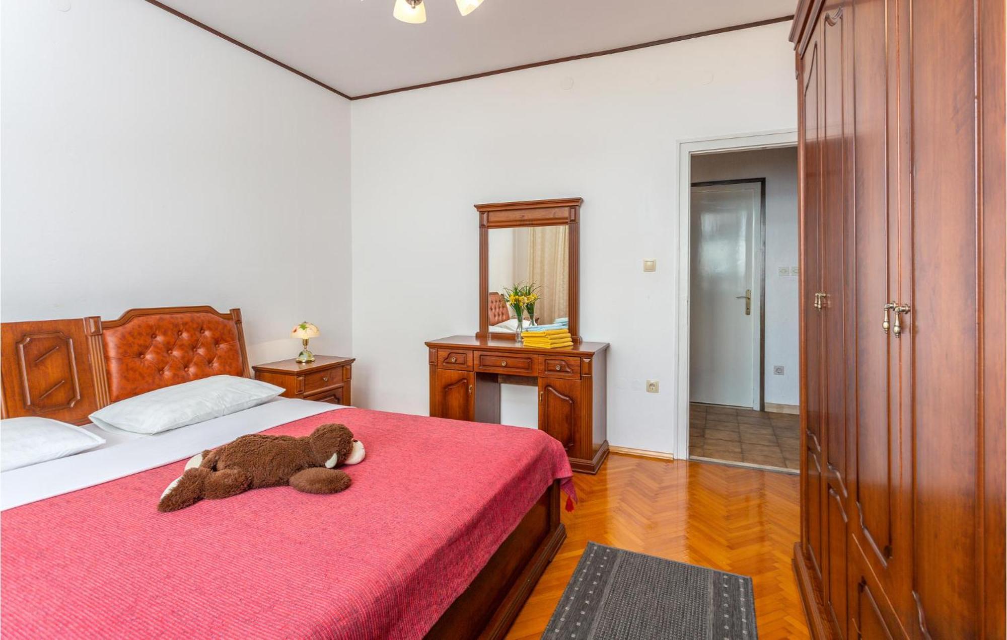 Nice Apartment In Lovran With Kitchen Dış mekan fotoğraf